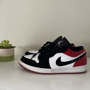 Nike Air Jordan 1 Low ‘Black Toe’ 553558-116
